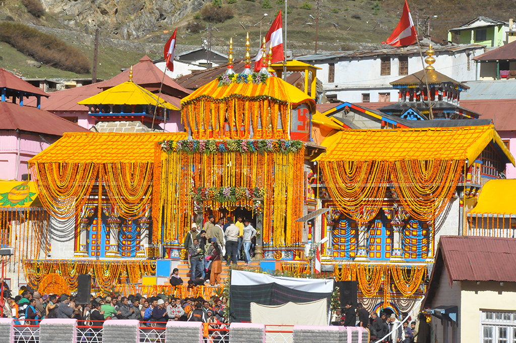 Content/css/images/homedecor/chardham-003.jpg