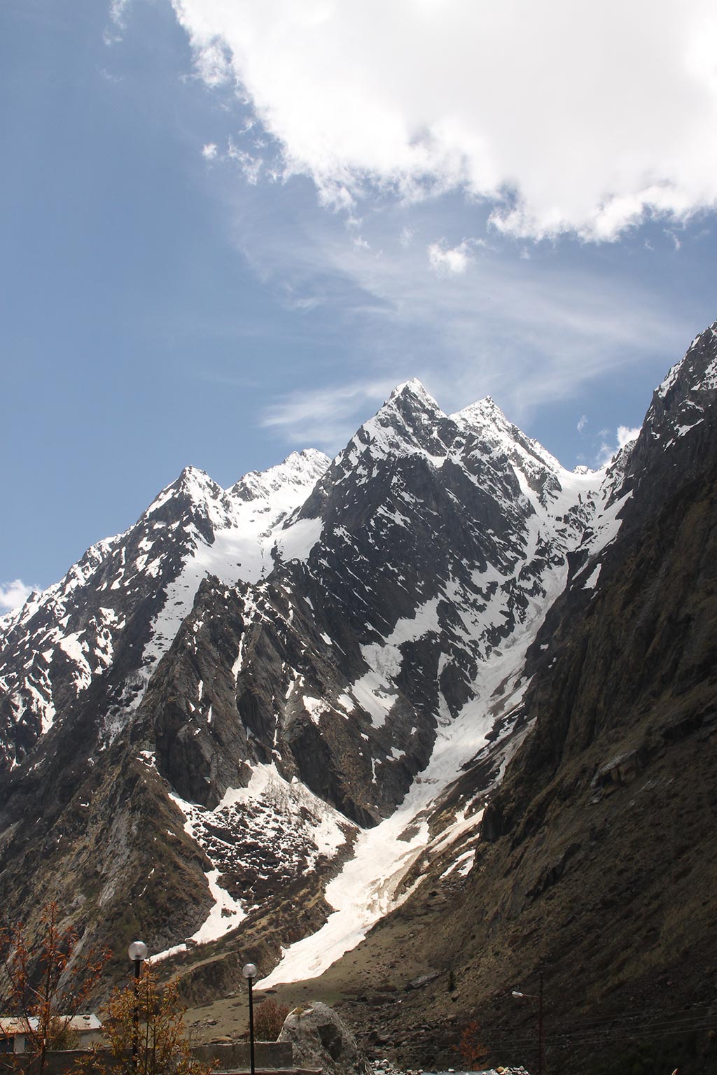 Content/css/images/homedecor/chardham-012.jpg