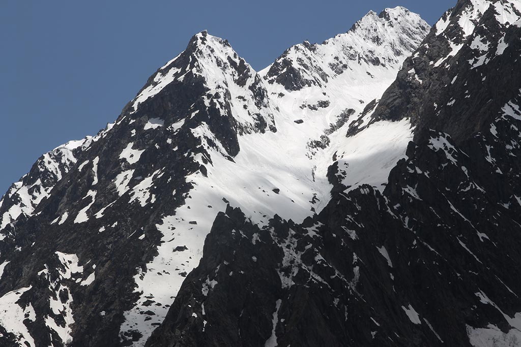 Content/css/images/homedecor/chardham-013.jpg