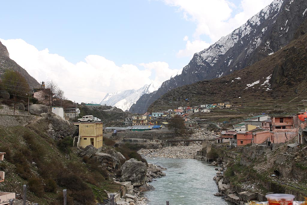 Content/css/images/homedecor/chardham-018.jpg